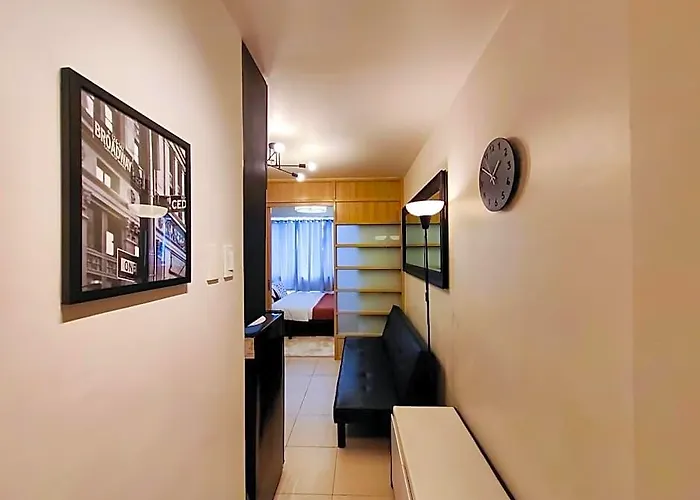 Condotel 1br Ridgewood Towers Taguig #rw07 ホテル 4*